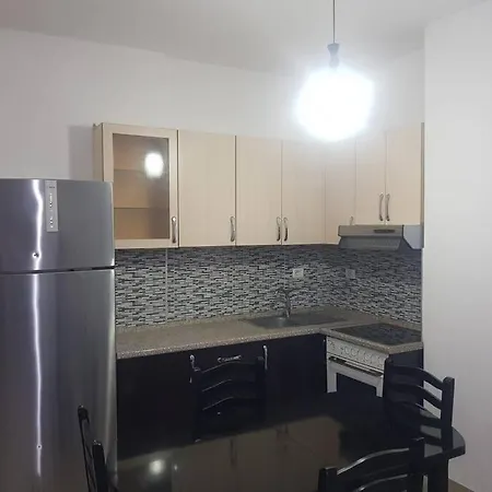 Fresk Area Apartment *
